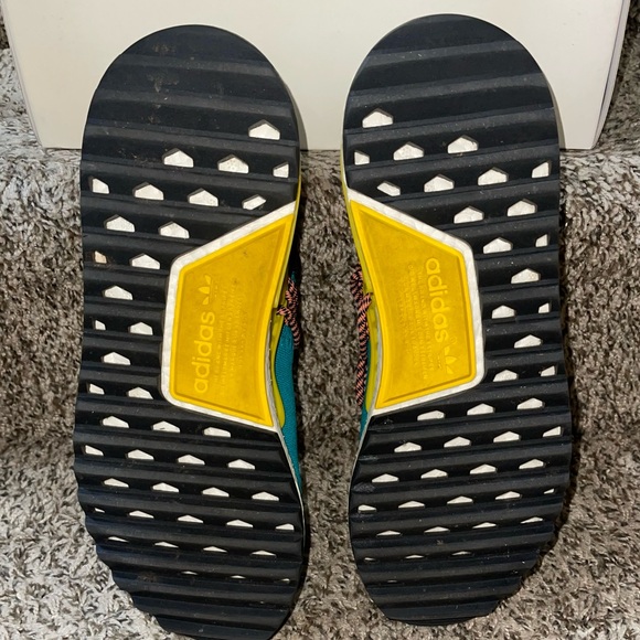 Adidas Moon Cloud Sunglow Pharell Human Race sneakers - Picture 5 of 7